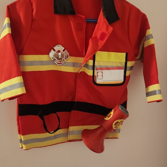 Melissa & Doug Fire Chief Costume - Picture 3 of 5